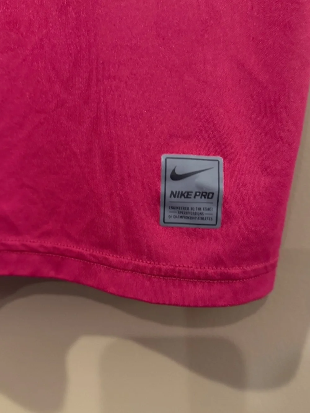 Nike Pro Men's Burgundy Compression Activewear Shirt Gym, Sporty, Size Large